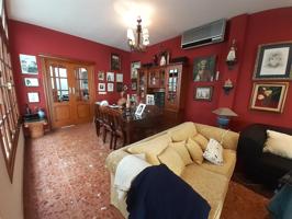 Casa - Chalet en venta en Alcalá de Guadaíra de 400 m2 photo 0