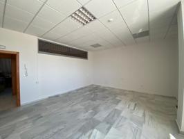 OFICINA EN ALQUILER EN CONDEQUINTO photo 0