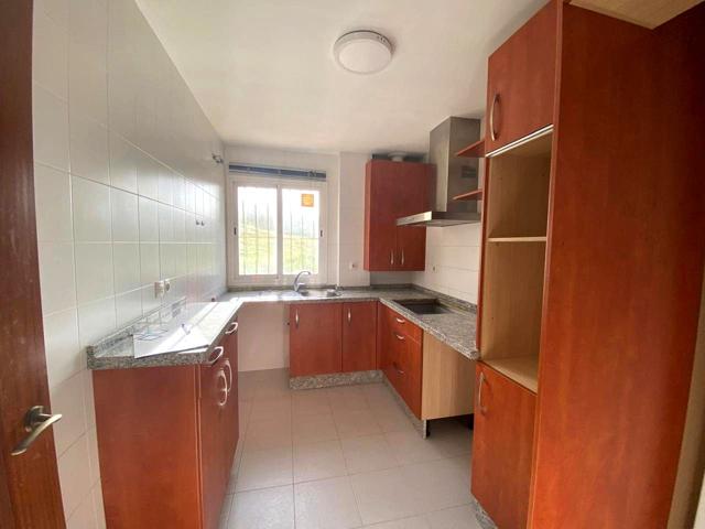 ¡Tu nuevo hogar te espera! Precioso piso VPO con garaje y trastero en Alcalá de Guadaíra photo 0