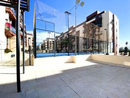 ¡Tu oasis en Mairena! Piso con piscina, pádel, en Urbanización Hermanas photo 0