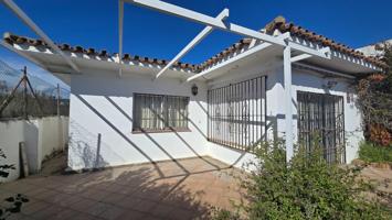VILLA A PIE DE PLAYA EN PALMONES photo 0