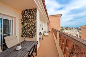  Ático En venta en Hospital Xanit, Benalmádena photo 0