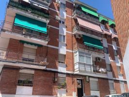 PISO AMUEBLADO CON ASCENSOR EN MIRALVALLE photo 0
