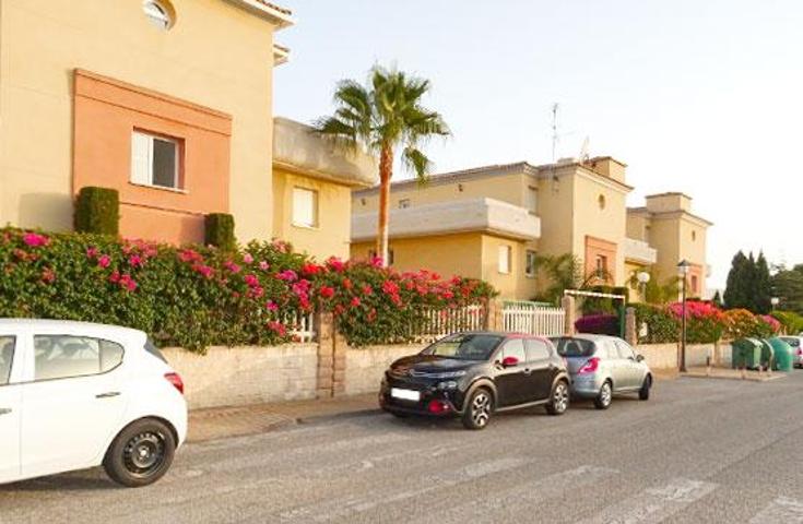 Plaza De Parking en venta en Marbella de 40 m2 photo 0