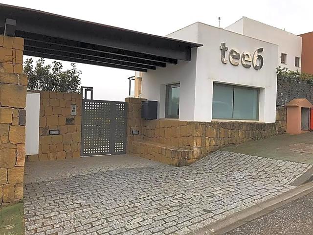 Plaza De Parking en venta en Benahavís de 38 m2 photo 0