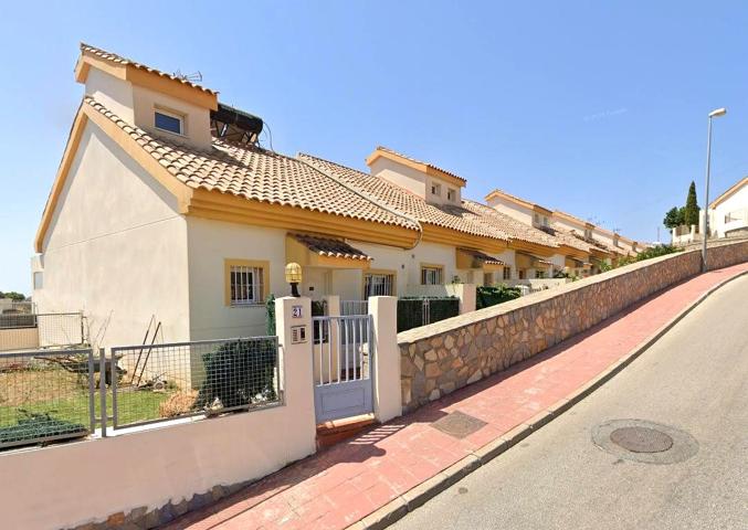 Adosado en venta en Benalmádena de 90 m2 photo 0