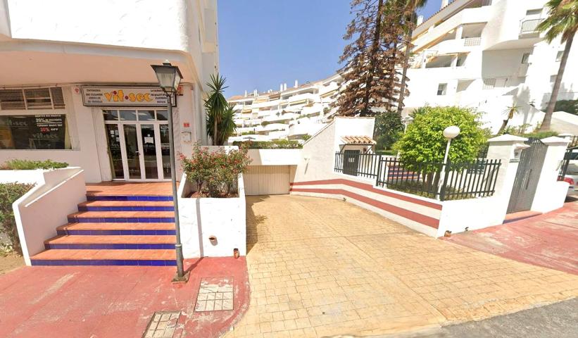 Plaza De Parking en venta en Marbella de 39 m2 photo 0