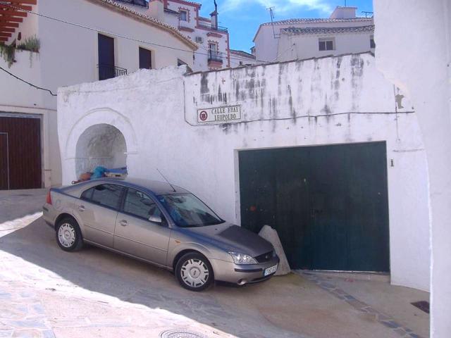 Casa De Pueblo en venta en Alpandeire de 300 m2 photo 0