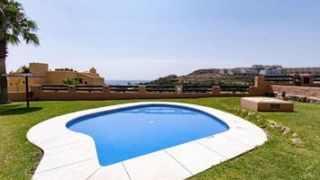 Apartamento en venta en Manilva de 161 m2 photo 0