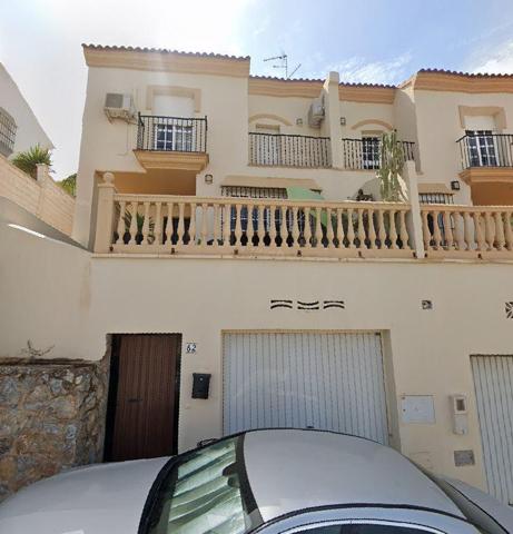 Adosado en venta en Alhaurín de la Torre de 128 m2 photo 0