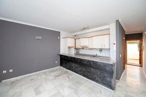 Piso en venta en Fuengirola de 41 m2 photo 0