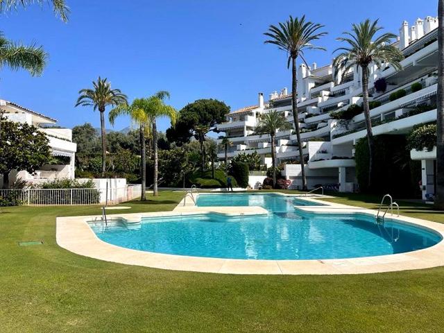 Dúplex en venta en Marbella de 715 m2 photo 0