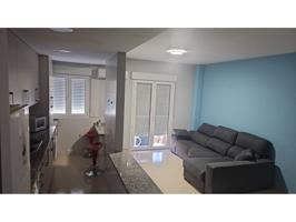 Atico en alquiler en Residencial Triana-Barrio Alto-Híjar photo 0