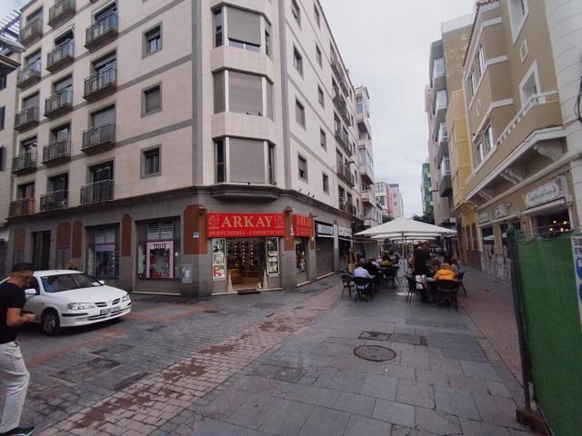 Piso En venta en Santa Catalina, Las Palmas De Gran Canaria photo 0