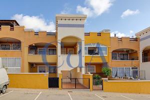 Apartamento en Orihuela Costa con piscina y Solarium photo 0