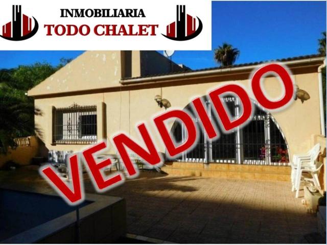Chalet en venta en Playa Serena- Urbanización Roquetas de Mar photo 0