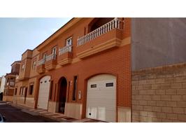 Chalet en venta en Centro-Ayuntamiento photo 0