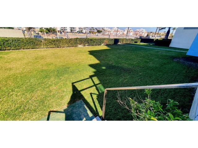 Bajo en primera línea de play con 400 m2 de jardín en Marina Serena Golf, Playa Serena Sur, Urbanización Roquetas de Mar photo 0