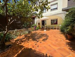 ENCANTADOR ADOSADO EN HUERTA ROSALES, BADAJOZ 🌳🏡 photo 0