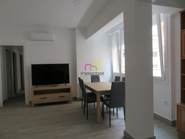 ESTUPENDO PISO DE 3 DORMITORIOS EN ALQUILER CON MUEBLES EN ZONA CENTRO photo 0