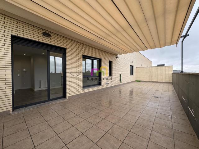 ESPECTACULAR ÁTICO MODERNO EN RONDA NORTE, BADAJOZ - ¡LISTO PARA VIVIR! 🌟 photo 0