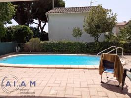 Torre con 2 viviendas y piscina en Pineda de Mar photo 0