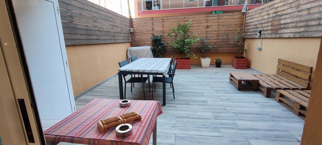 Piso céntrico con gran terraza photo 0