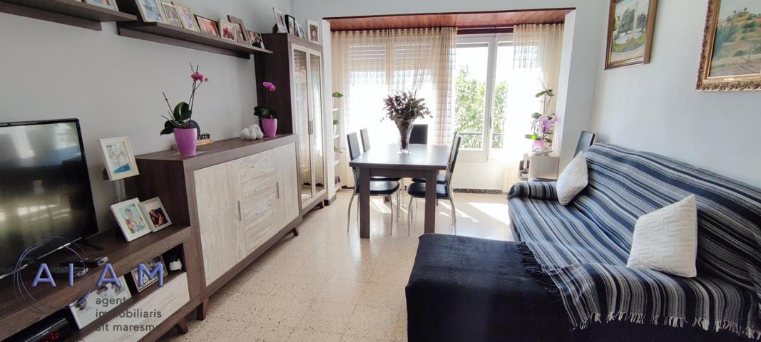 Piso en el centro de Pineda de Mar con 3 habitaciones photo 0
