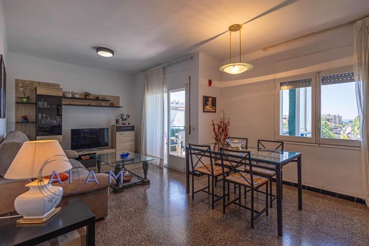 Piso en venta en Malgrat de Mar photo 0