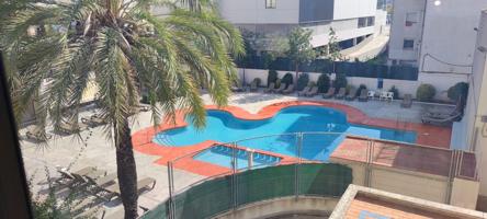 Piso en zona Hospital y Mercadona photo 0