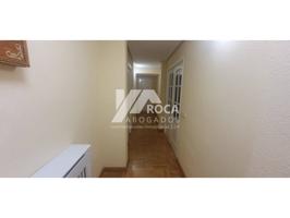 GRAN PISO EN EJERCITO ESPAÑOL ALQUILER POR HABITACIONES photo 0