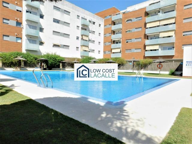 LOW-COST LACALLE presenta en exclusividad piso de tres dormitorios con garaje subterráneo en Jardines de Pozoalbero. photo 0