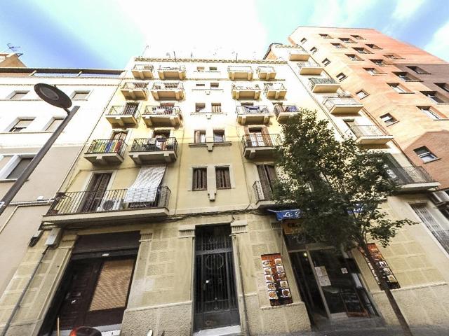 Edificio con rentabilidad a pocos metros de Plaza España. photo 0