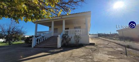 Unifamiliar En venta en El Collado 1, Montroy photo 0