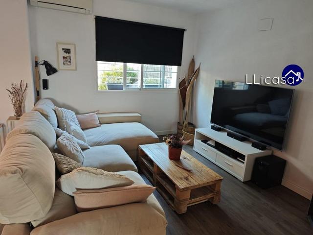 Descubre tu nuevo hogar: Chalet en Pobla de Vallbona, Urbanización Vista Calderona photo 0