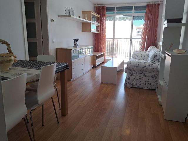 Piso en venta en Pineda de Mar al lado del mar photo 0