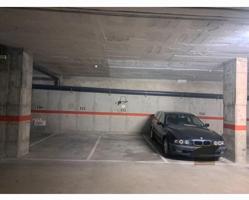 Plaza de parking en Calella Zona mercadona antiguo photo 0