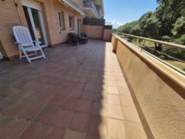 Fabulosa planta baja en venta en Malgrat de Mar photo 0