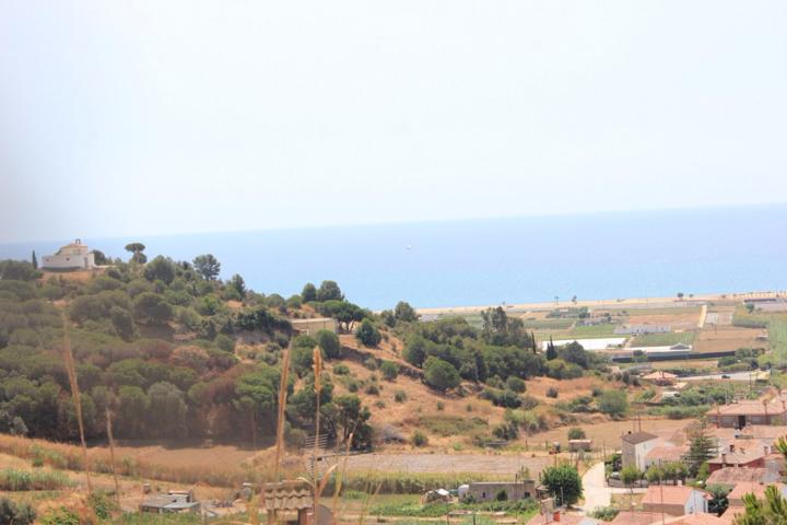 Parcela en venta en Pineda de Mar con vistas espectaculares ecónomico photo 0