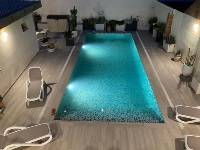 Espectacular casa con piscina en el centro de Malgrat de Mar photo 0