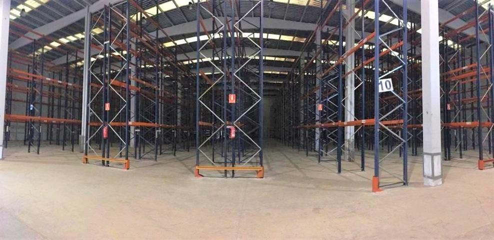NAVE INDRUSTRIAL EN ALQUILER EN RIBA-ROJA POLIGONO BASSA photo 0