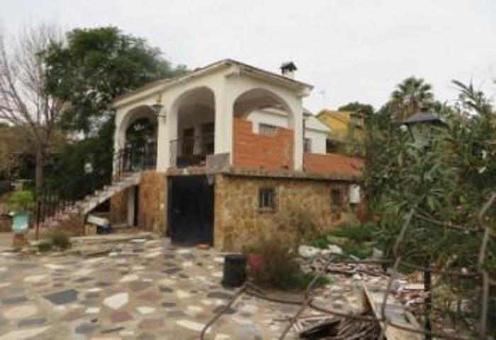 CHALET VENTA OKUPADO EN VILAMARXANT **OPORTUNIDAD ÚNICA ** photo 0