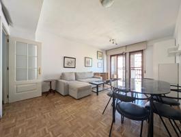 Apartamento en venta en calle de La Hiruela photo 0
