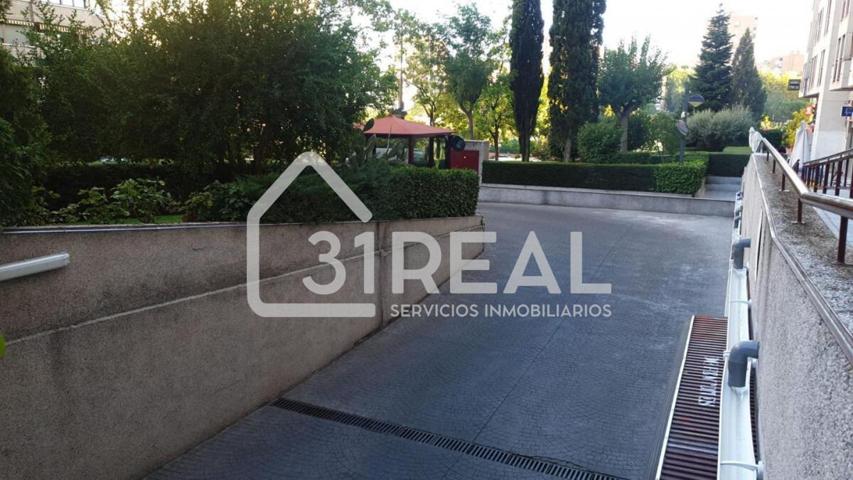 Parking En venta en Peñagrande, Madrid photo 0