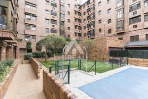 Piso En alquiler en Valdezarza, Madrid photo 0