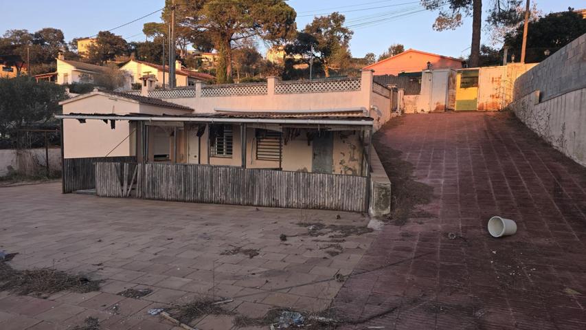 Casa en venta en Maçanet de la Selva photo 0