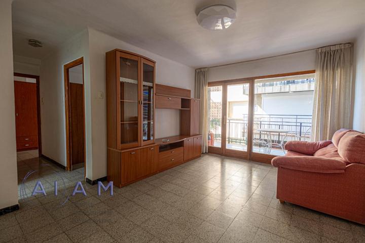 Piso de 3 habitaciones muy cerca de la playa photo 0