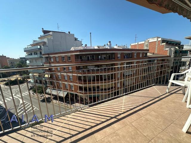 PISO EN VENTA EN PINEDA DE MAR photo 0