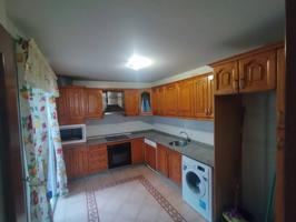 Chalet adosado en venta en Casería de Ossio-San Carlos(11100) photo 0