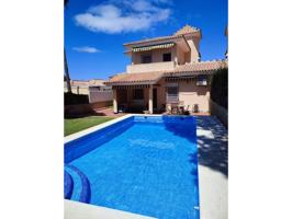 Chalet en VENTA a dos minutos andando de la playa la Barrosa photo 0